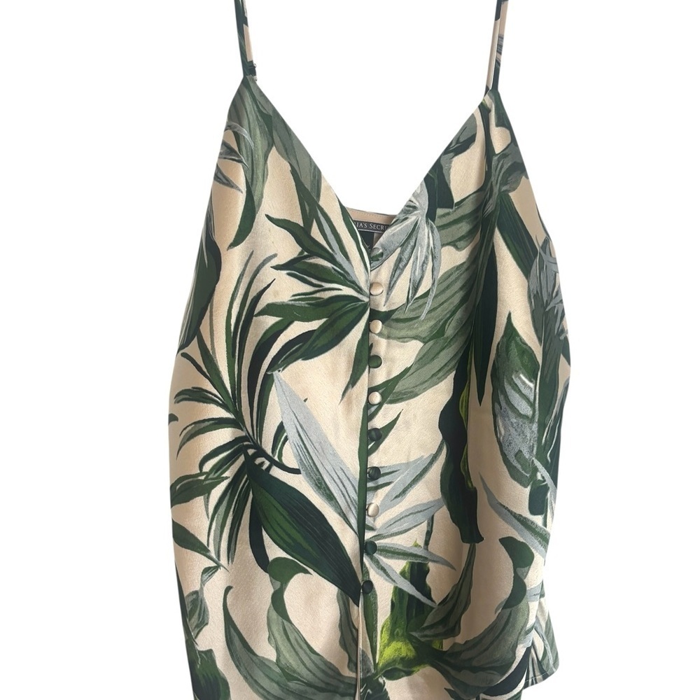 Victoria’s Secret Tropical Leaf Print Off Shoulder Blouse Ruffle Button Front